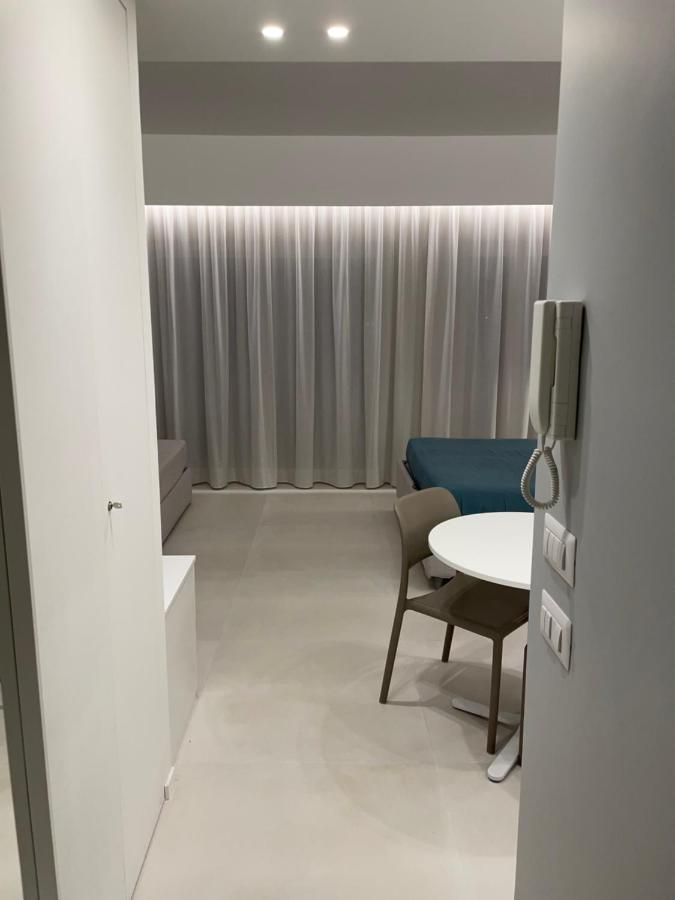 La Finestra Sul Mare Modern Apartment جيارديني ناكسوس المظهر الخارجي الصورة