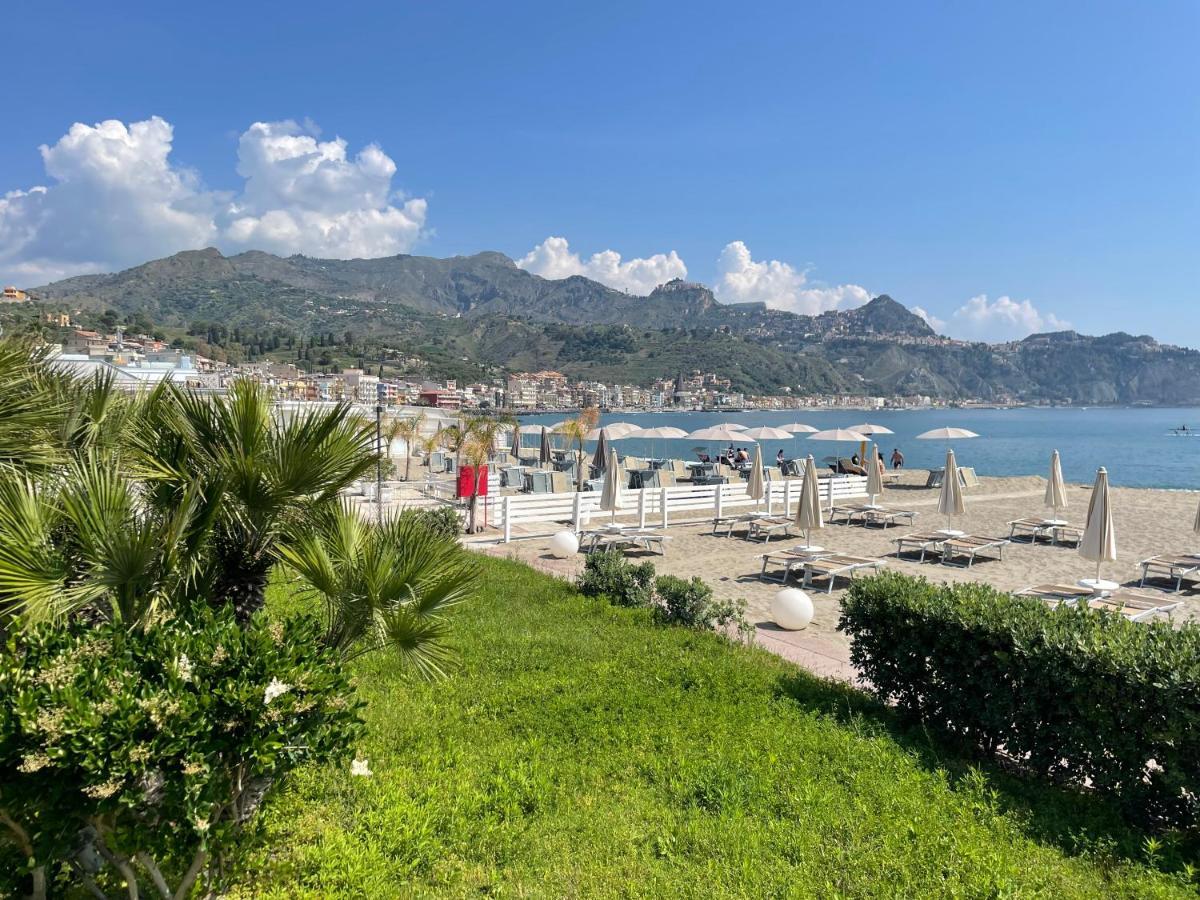 La Finestra Sul Mare Modern Apartment جيارديني ناكسوس المظهر الخارجي الصورة