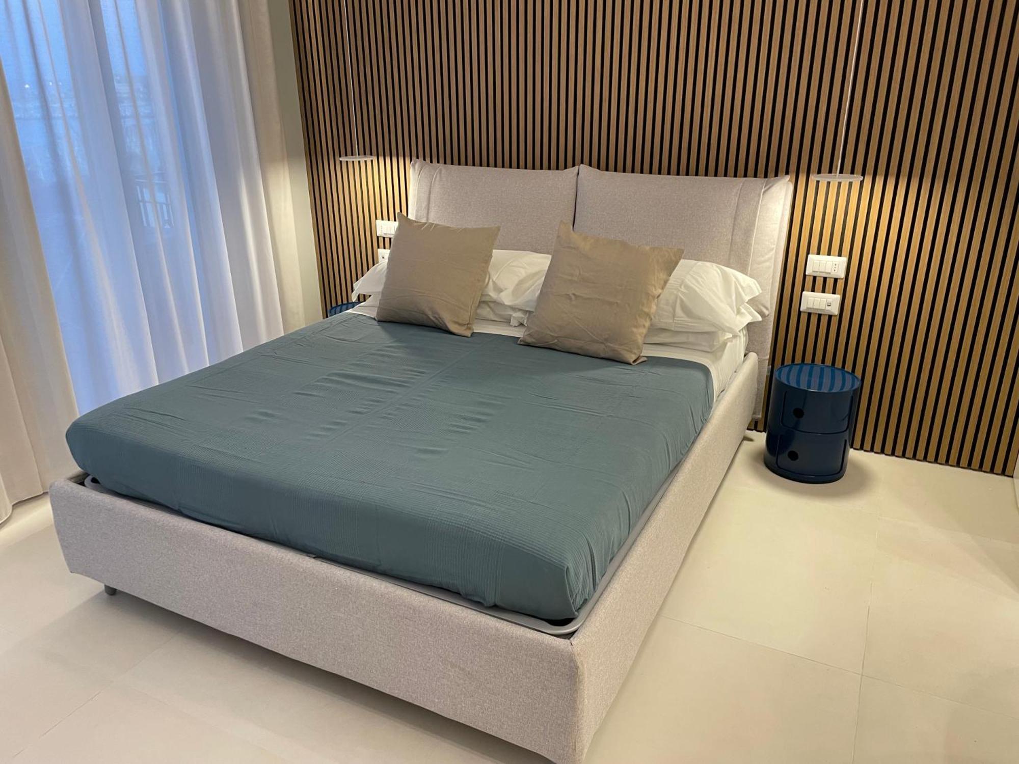 La Finestra Sul Mare Modern Apartment جيارديني ناكسوس المظهر الخارجي الصورة